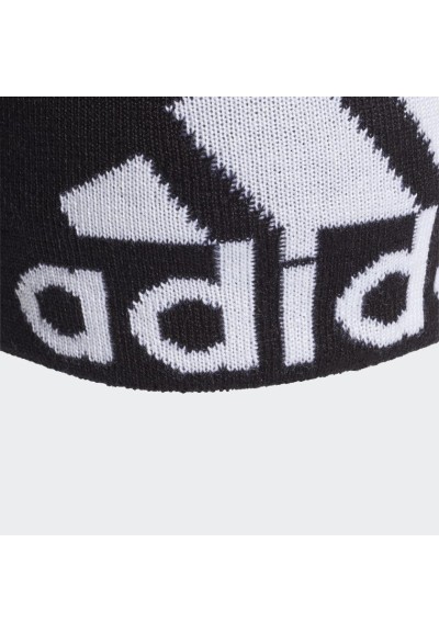 Berretto nero per tutti i giorni con logo Adidas.