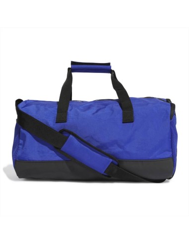 borsone adidas dalle dimensioni compatte. 2