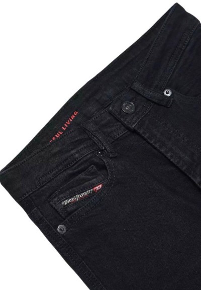 Pantaloni Denim Nero diesel 1979 sleenker-j ragazzo – Stile e Comfort.