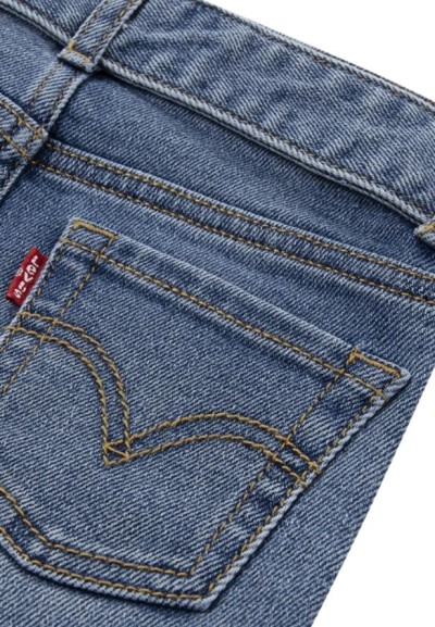 Jeans levi's lvg wide leg, Rebel Flare – a zampa con cintura, look aud
