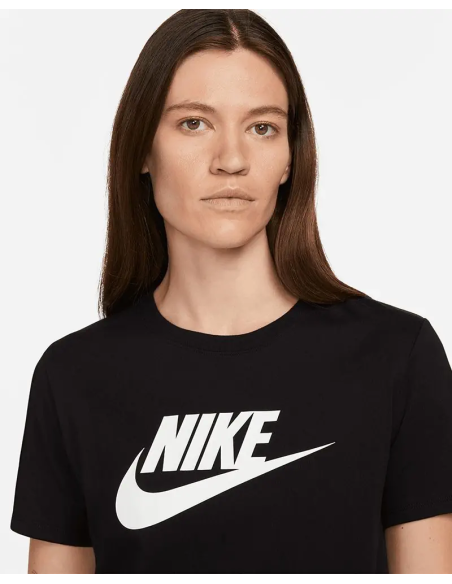 T-Shirt nike, donna nera.  - Vendita Moda sportiva